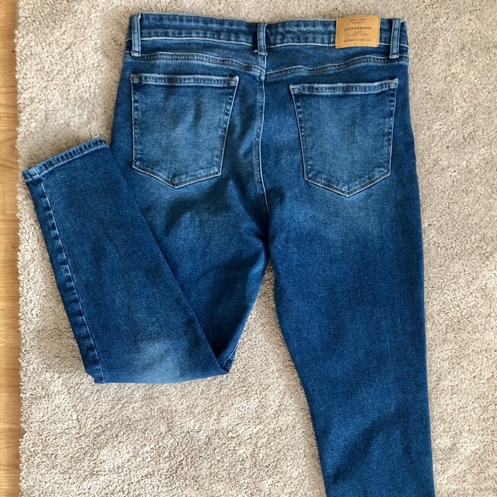 Lucky Brand skinny jeans